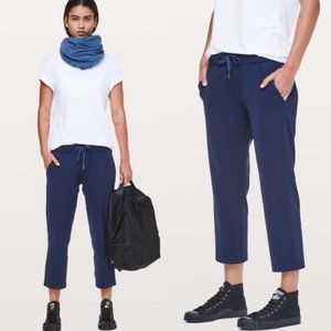 lululemon On the Fly Jogger Track Pant Luxtreme | Navy Blue Size 4 (106259)